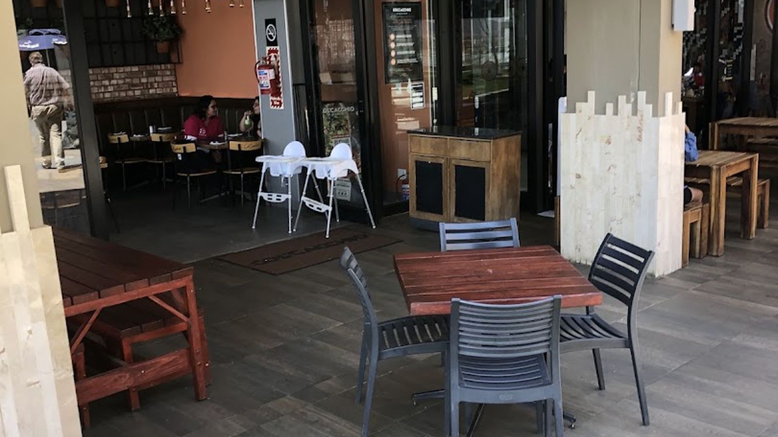 Col’Cacchio Grove Mall